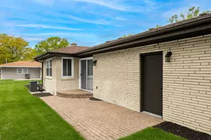1011 Maitland Dr, Lockport, IL 60441 - Photo 19