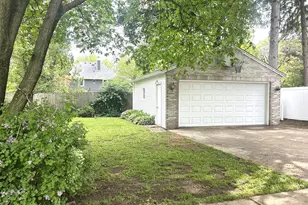 95 Roosevelt St, Saint Charles, IL 60174 - Photo 19