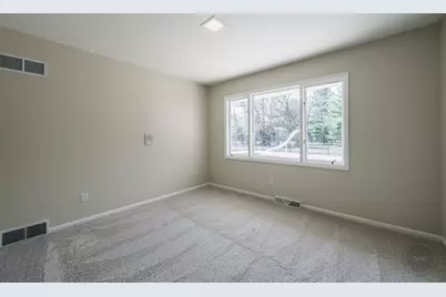 15600 Griswold Springs Road, Plano, IL 60545 - Photo 43