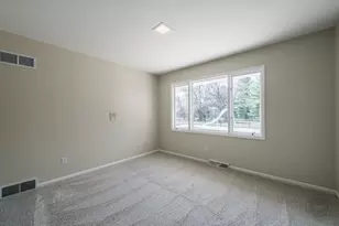 15600 Griswold Springs Rd, Plano, IL 60545 - Photo 43