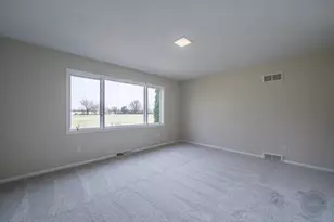 15600 Griswold Springs Rd, Plano, IL 60545 - Photo 35