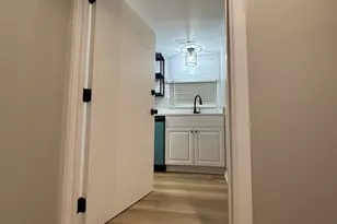 2902 W Diversey Ave, Chicago, IL 60647 - Photo 15