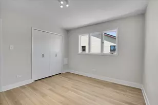 16110 Pine Dr, Tinley Park, IL 60477 - Photo 15