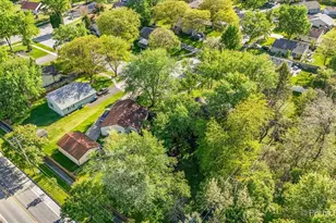 417 Bayview Ave, Naperville, IL 60565 - Photo 33