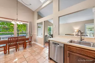 417 Bayview Ave, Naperville, IL 60565 - Photo 9
