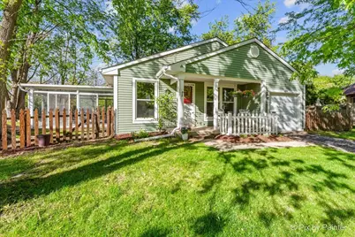 417 Bayview Avenue, Naperville, IL 60565 - Photo 1