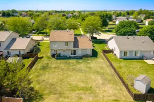 628 Osbron St, Plano, IL 60545 - Photo 27