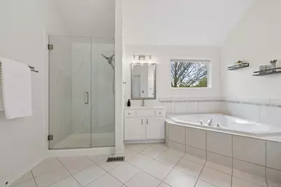 2119 W Thornwood Drive, South Elgin, IL 60177 - Photo 19