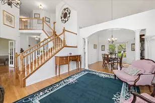 2119 W Thornwood Dr, South Elgin, IL 60177 - Photo 5