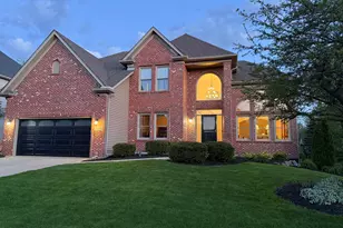 2119 W Thornwood Dr, South Elgin, IL 60177 - Photo 3