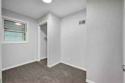 803 Marion Street, Bloomington, IL 61701 - Photo 15