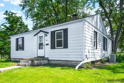 803 Marion Street, Bloomington, IL 61701 - Photo 1