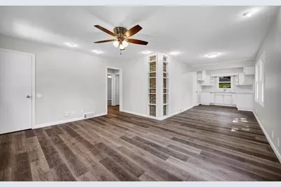 803 Marion Street, Bloomington, IL 61701 - Photo 5