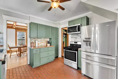 416 E Rusholme Street, Davenport, IA 52803 - Photo 25