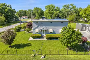 3638 Blackstone Ave, Markham, IL 60428 - Photo 1