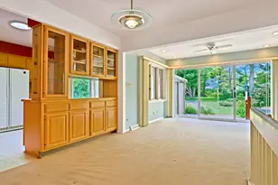 1132 Millburn Ct, Saint Charles, IL 60174 - Photo 7