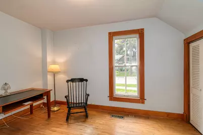 220 N 5th Street, West Dundee, IL 60118 - Photo 11