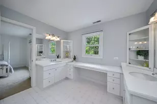 605 Euclid Ave, Glen Ellyn, IL 60137 - Photo 33