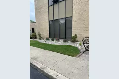1835 Dixie Highway #104, Flossmoor, IL 60422 - Photo 1