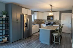 1871 Faxon Dr, Montgomery, IL 60538 - Photo 7