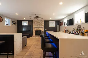 11241 S Central Park Ave, Chicago, IL 60655 - Photo 17