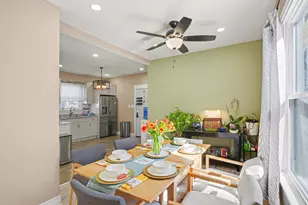 11315 S Stewart Ave, Chicago, IL 60628 - Photo 7