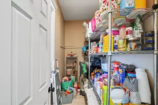 11315 S Stewart Ave, Chicago, IL 60628 - Photo 11