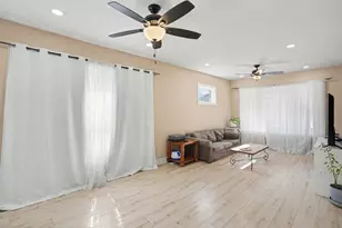 11315 S Stewart Ave, Chicago, IL 60628 - Photo 5