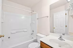 737 Serendipity Dr, Aurora, IL 60504 - Photo 11