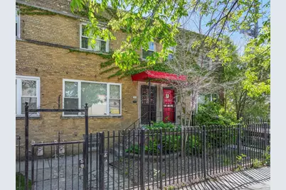 7843 S Yates Boulevard, Chicago, IL 60649 - Photo 1