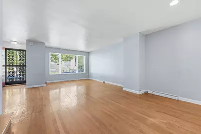7843 S Yates Boulevard, Chicago, IL 60649 - Photo 3