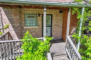 7843 S Yates Blvd, Chicago, IL 60649 - Photo 23