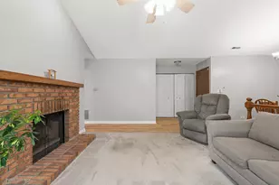 0N120 Windermere Rd, Winfield, IL 60190 - Photo 5