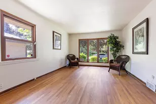 2119 Midway Dr, Rockford, IL 61103 - Photo 3