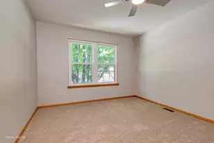 964 Elderberry Cir, Naperville, IL 60563 - Photo 15