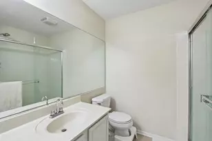 9355 Harrison St, Des Plaines, IL 60016 - Photo 17
