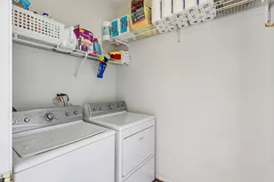 9355 Harrison St, Des Plaines, IL 60016 - Photo 23
