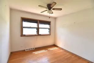 21W620 Park Ave, Lombard, IL 60148 - Photo 17