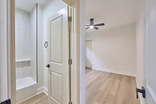 1445 East Ave, Berwyn, IL 60402 - Photo 13