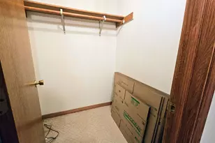 6090 Chatsworth Dr, Rockford, IL 61109 - Photo 21