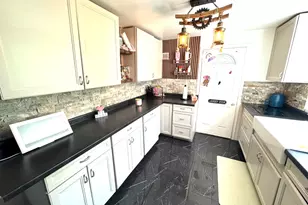 931 Rawson Bridge Rd, Cary, IL 60013 - Photo 29