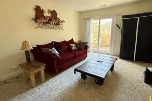939 Wayne Ave, Deerfield, IL 60015 - Photo 9