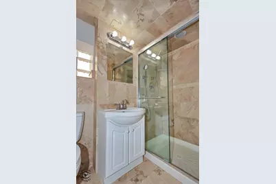 6219 W Montrose Avenue, Chicago, IL 60634 - Photo 19