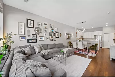 930 N Howe Street, Chicago, IL 60610 - Photo 3