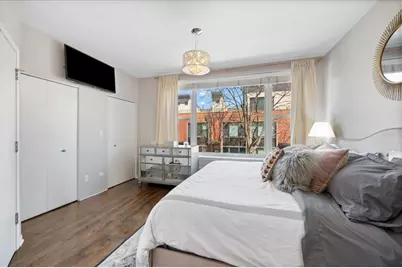 930 N Howe Street, Chicago, IL 60610 - Photo 15