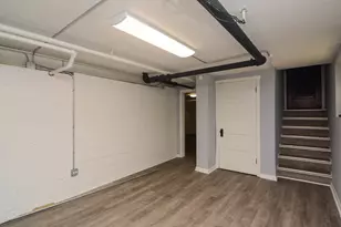 5534 N Artesian Ave, Chicago, IL 60625 - Photo 7