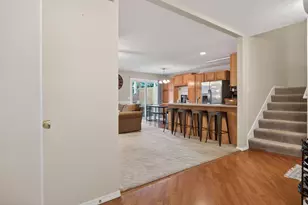 905 Taylor Ln, Leroy, IL 61752 - Photo 3