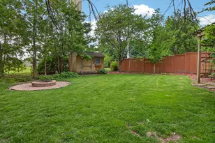 905 Taylor Ln, Leroy, IL 61752 - Photo 33