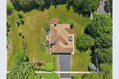 202 Windsor Circle, Saint Charles, IL 60175 - Photo 31