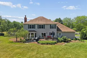 202 Windsor Cir, Saint Charles, IL 60175 - Photo 33